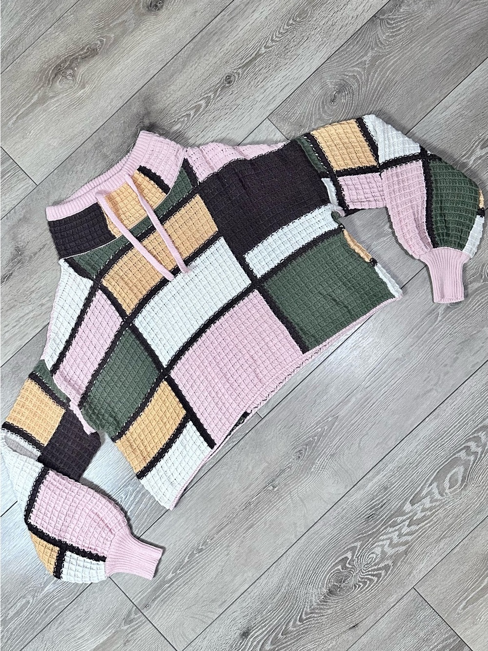 Gilded Intent Buckle Funnel Neck Cropped Checkered Patchwork Sweater - Picture 5 of 15